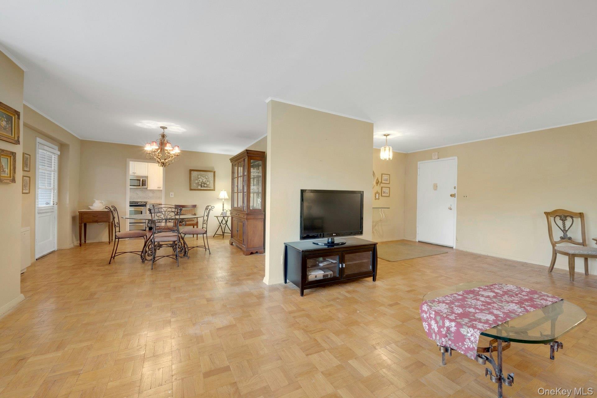 1200 Midland Avenue # 8f, Bronxville, NY 10708