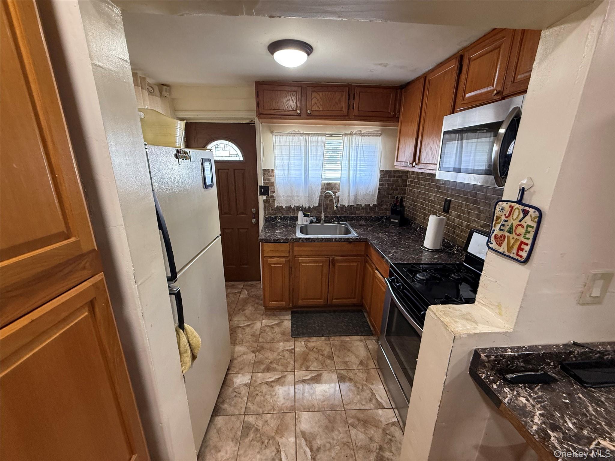 23027 148th Avenue, Springfield Gardens, NY 11413