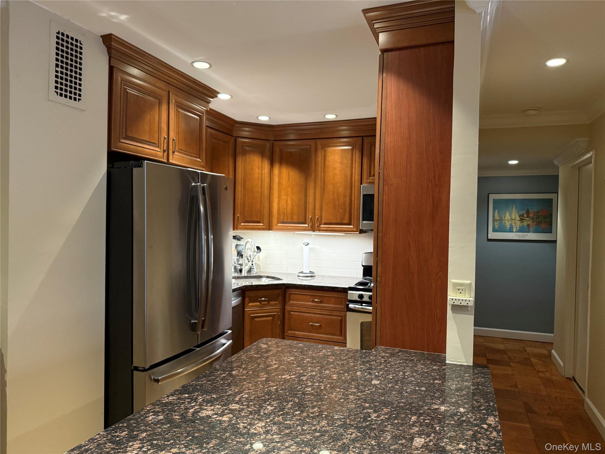 25 Lake Street # 6K, White Plains, NY 10603