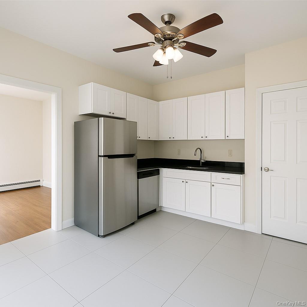 39 W Main Street, Middletown, NY 10940