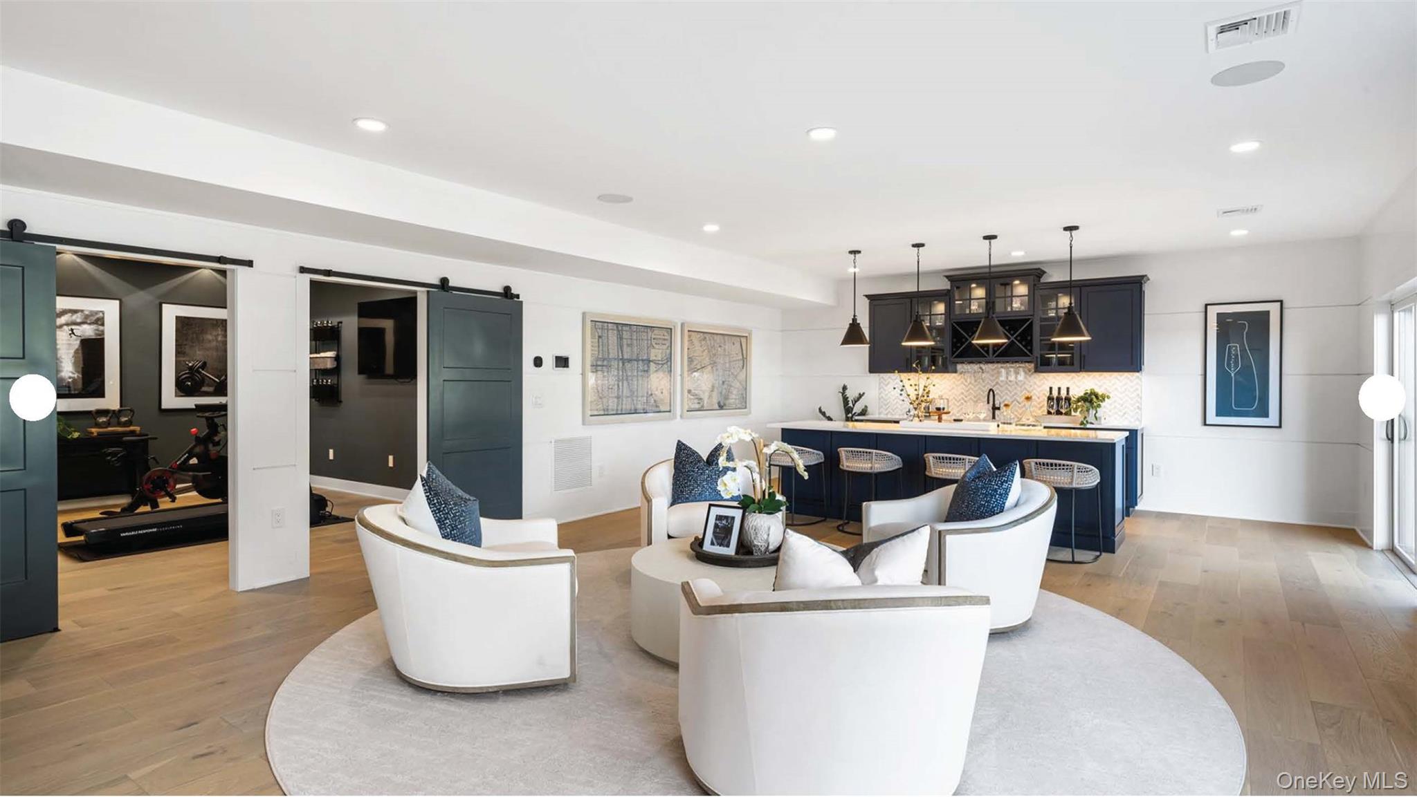 22 Sienna Court, Dix Hills, NY 11746