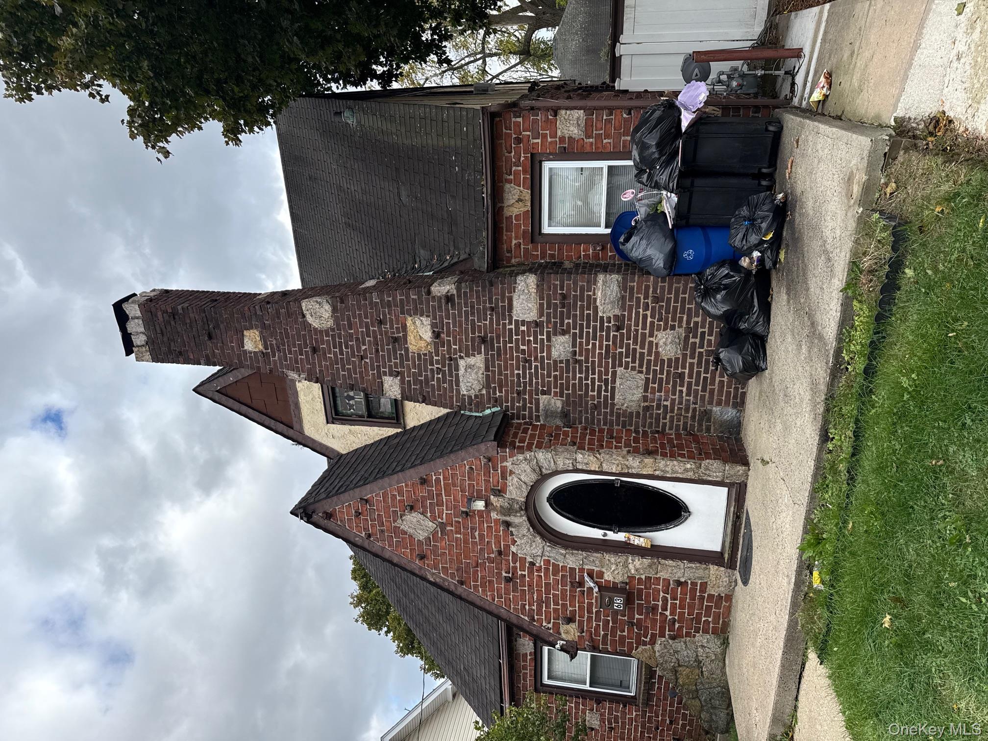 63 W Lincoln Place, Freeport, NY 11520