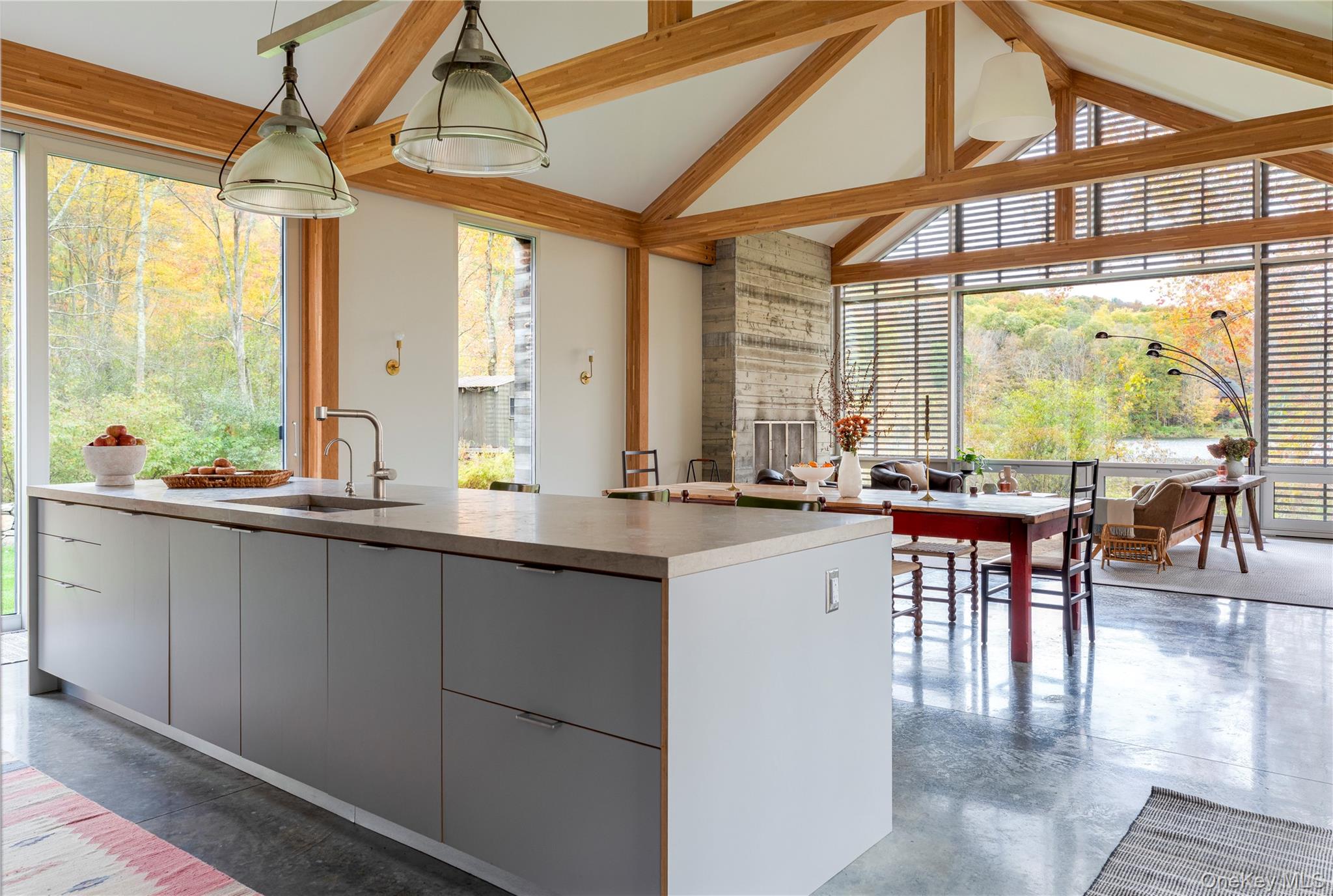 29 Drake Road, Clinton Corners, NY 12514