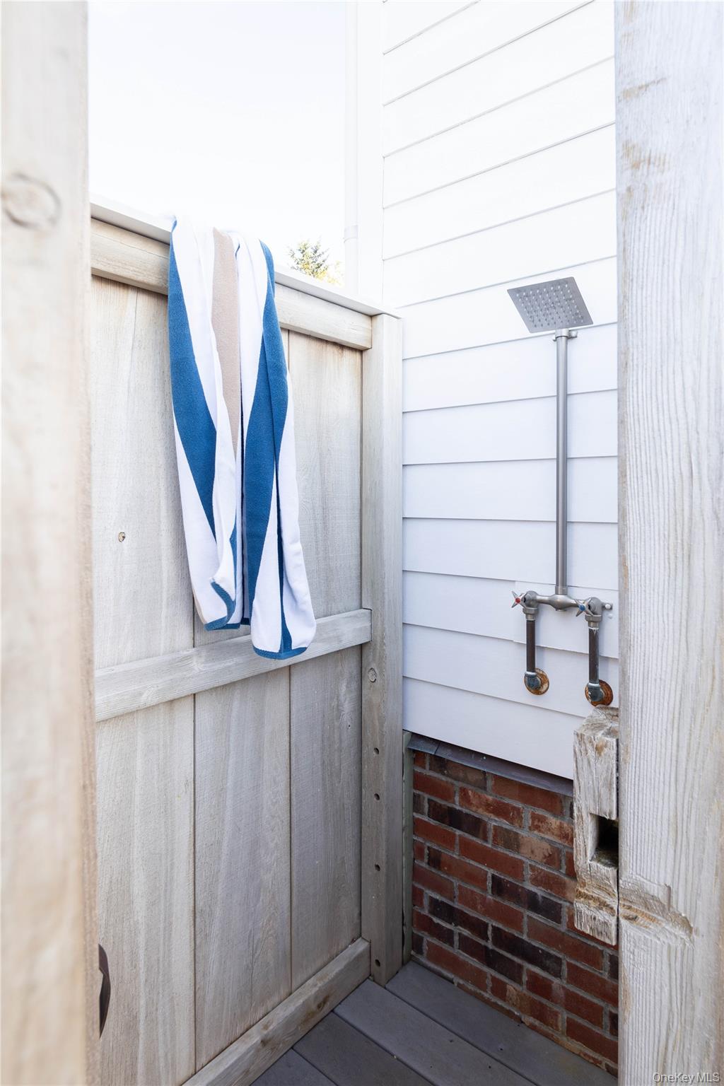 105 Waterview Drive, Southold, NY 11971