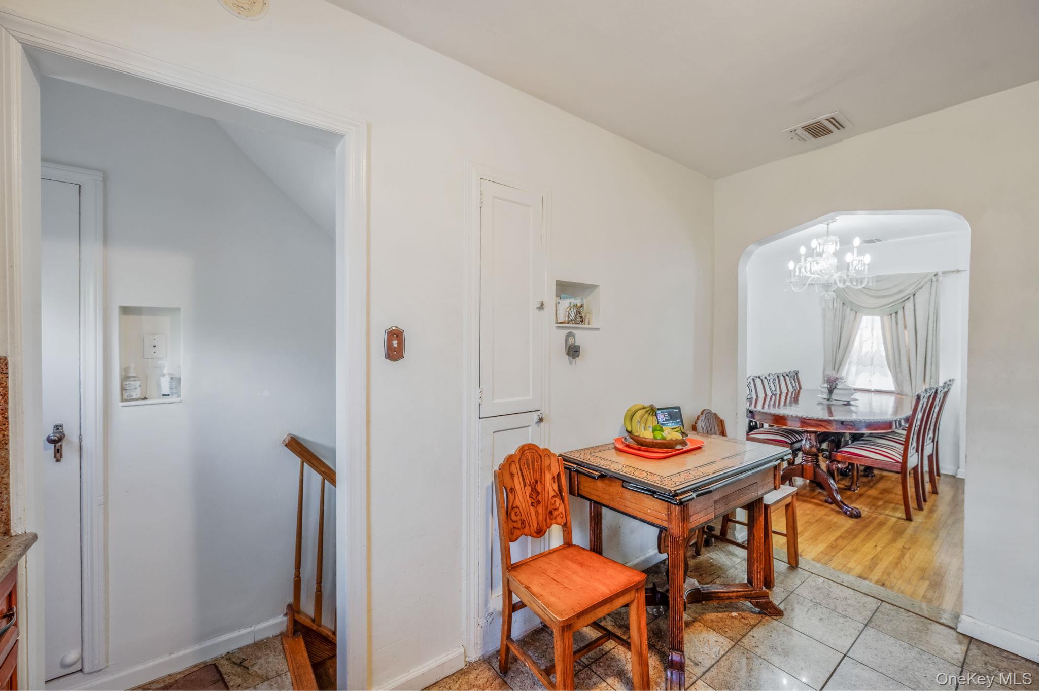 115-82 237th Street, Elmont, NY 11003