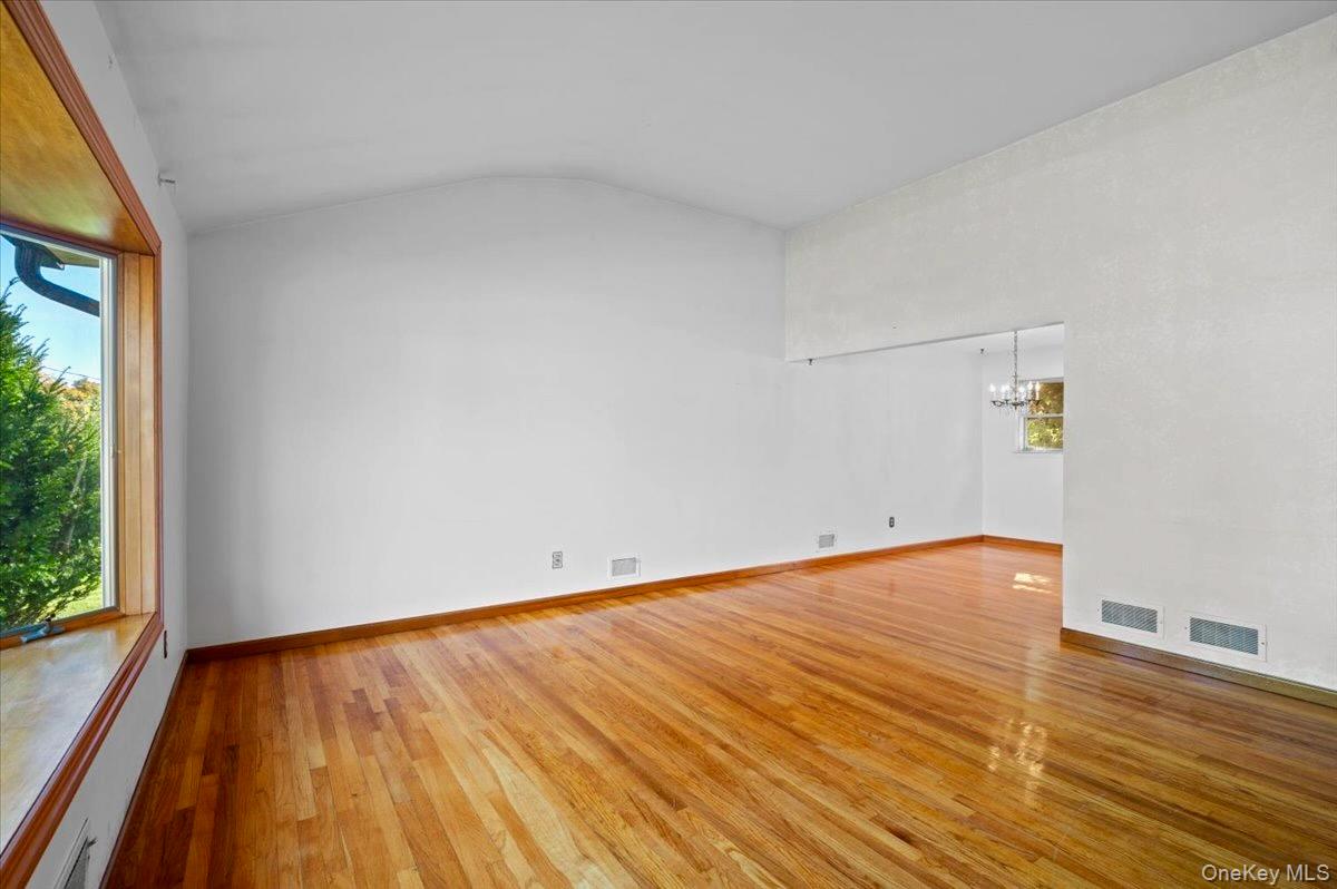 31 Blauvelt Road, Blauvelt, NY 10913