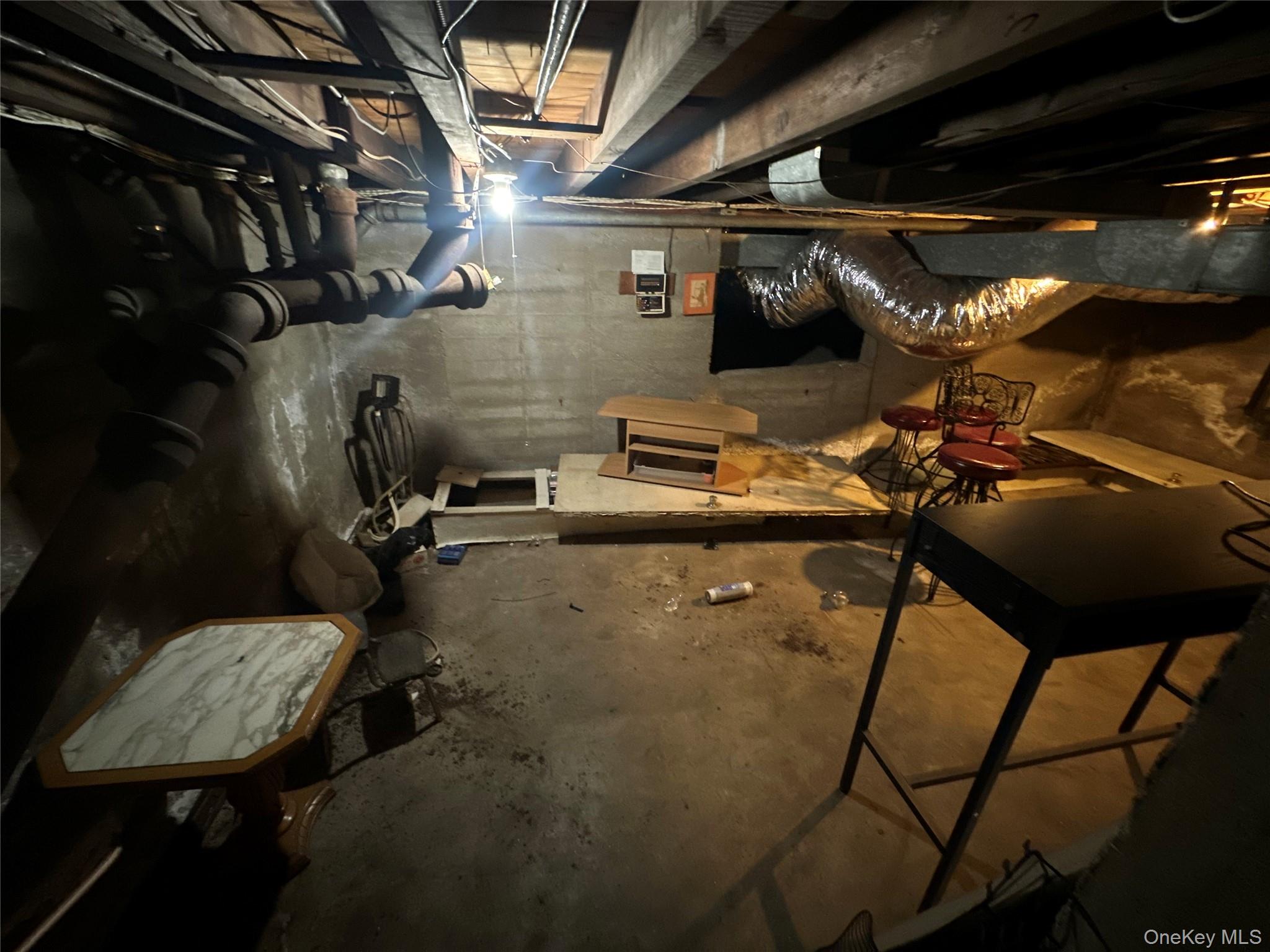 460 Atlantic # R+B, East Rockaway, NY 11518