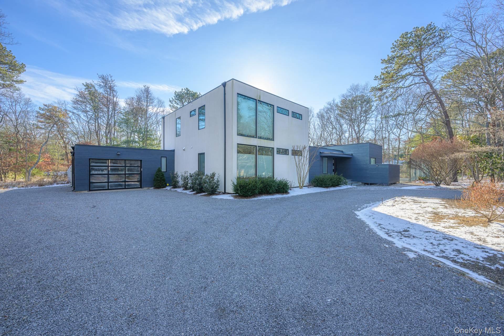 4 Bayberry, Quogue, NY 11959