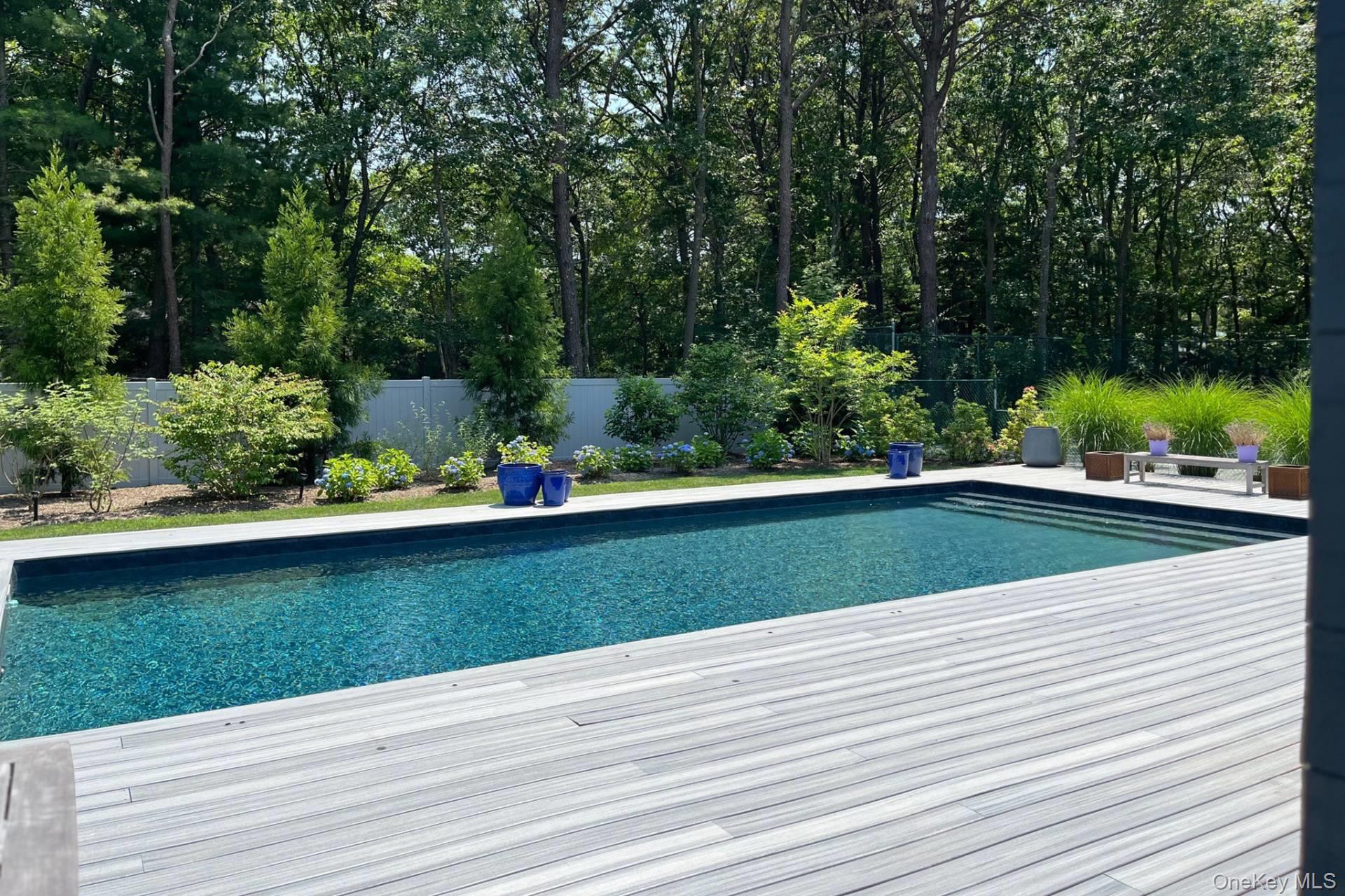 4 Bayberry, Quogue, NY 11959