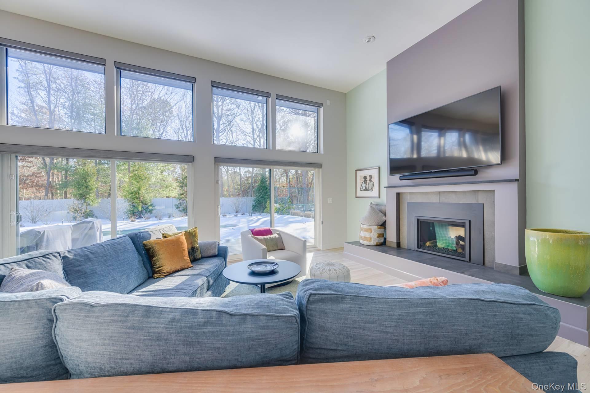 4 Bayberry, Quogue, NY 11959