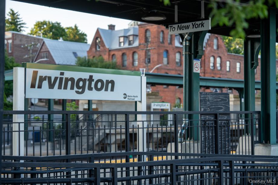 17 Marker Ridge # 17, Irvington, NY 10533