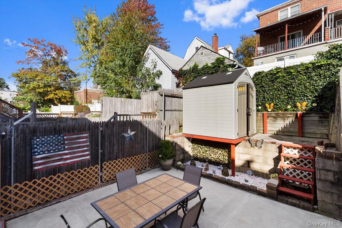 1012 Vincent Avenue, Bronx, NY 10465