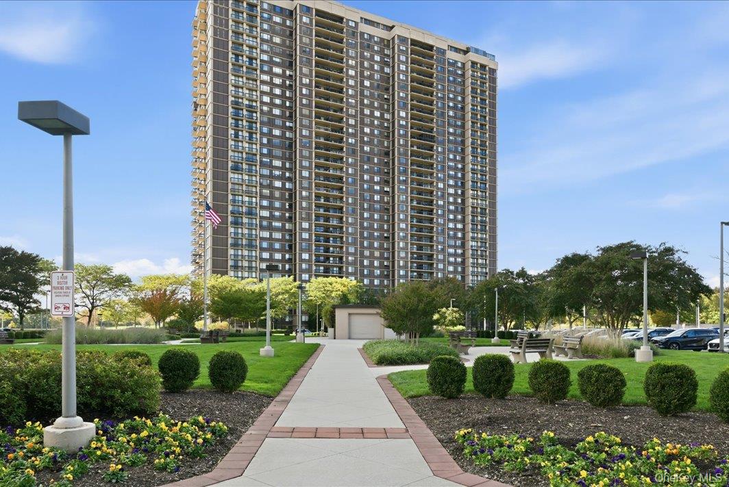 26910 Grand Central Parkway # 5M, Floral Park, NY 11005