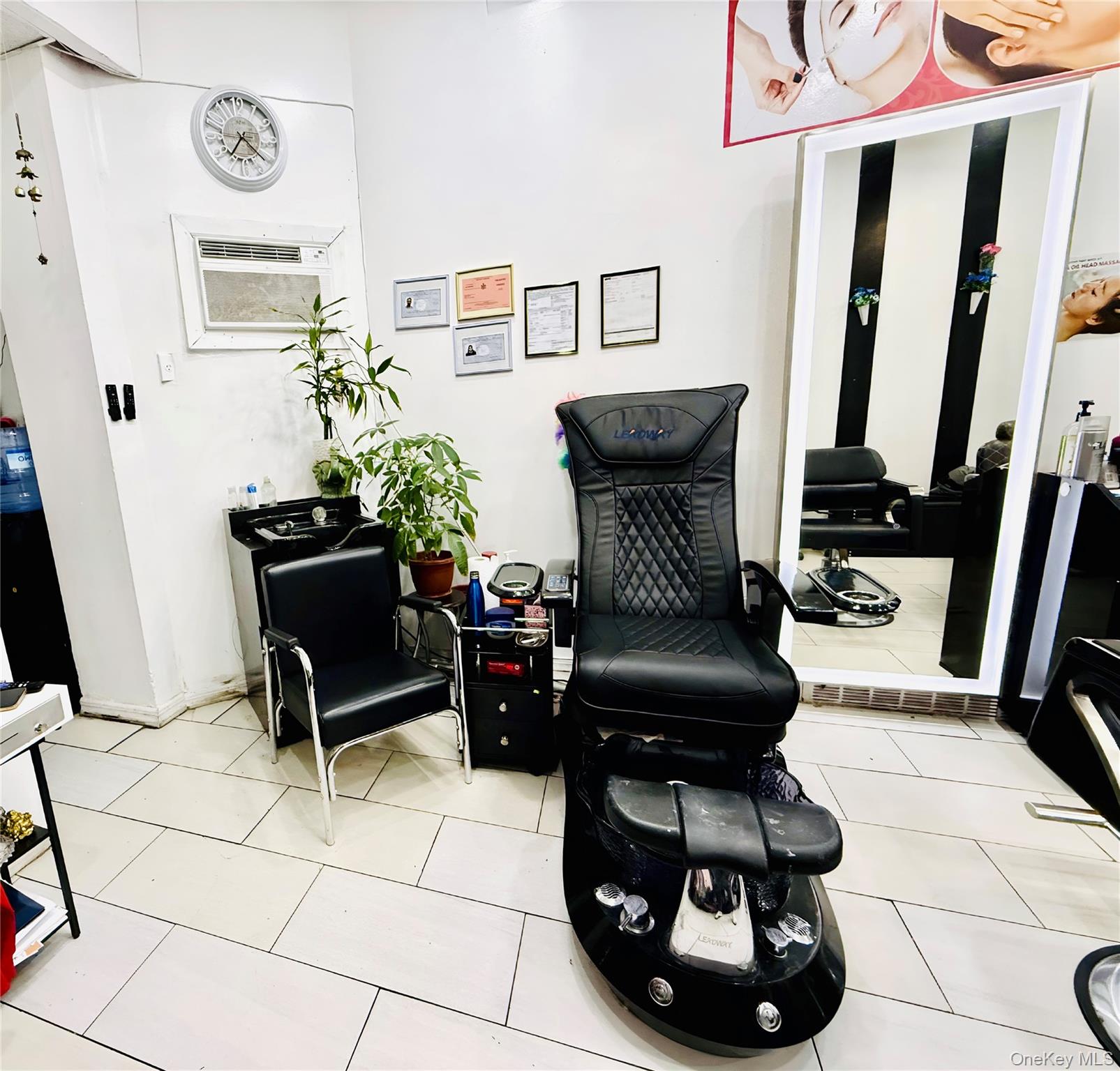 4522 5th Avenue, Brooklyn, NY 11220