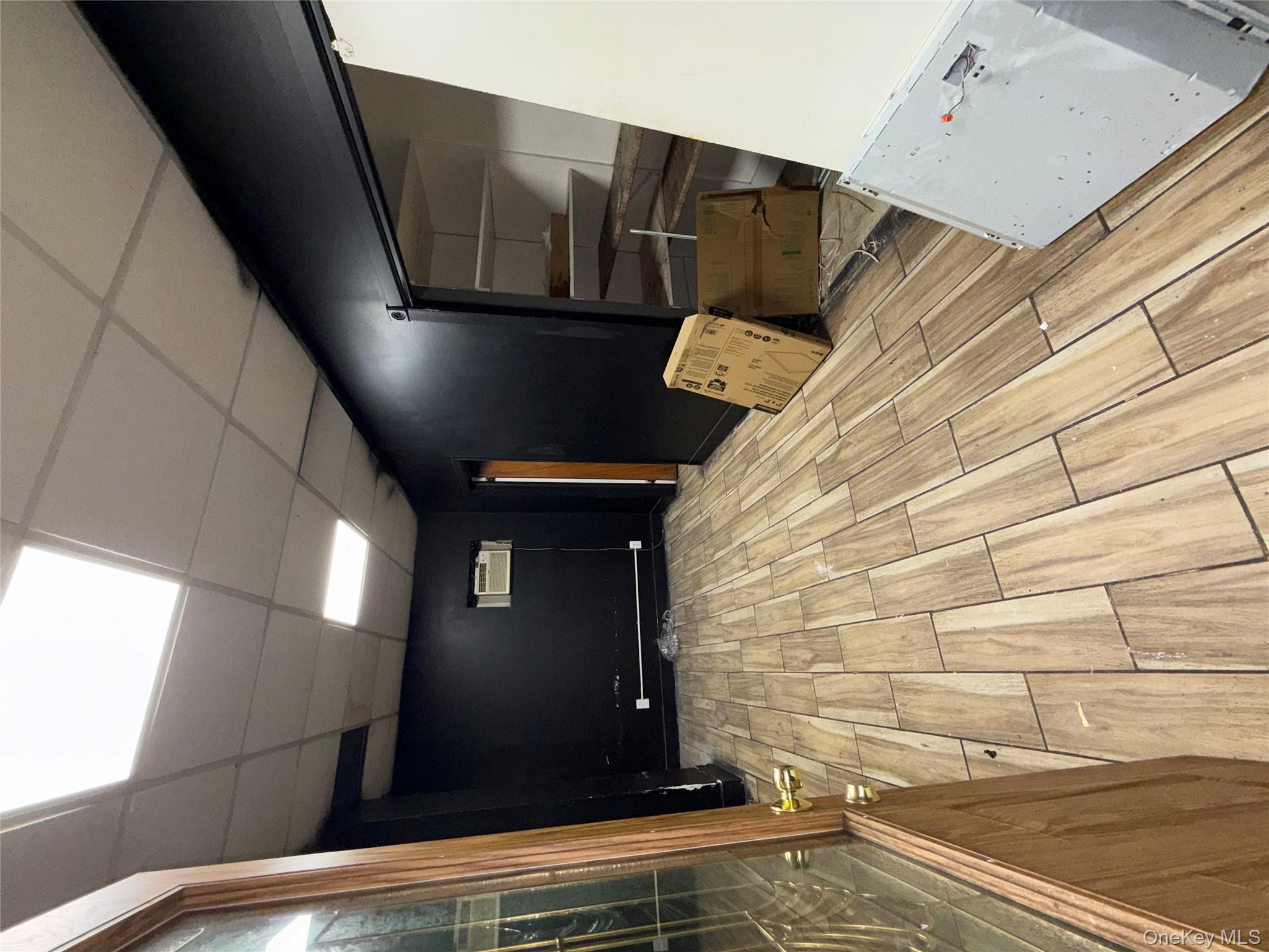 380 Main Street # B, Poughkeepsie, NY 12601