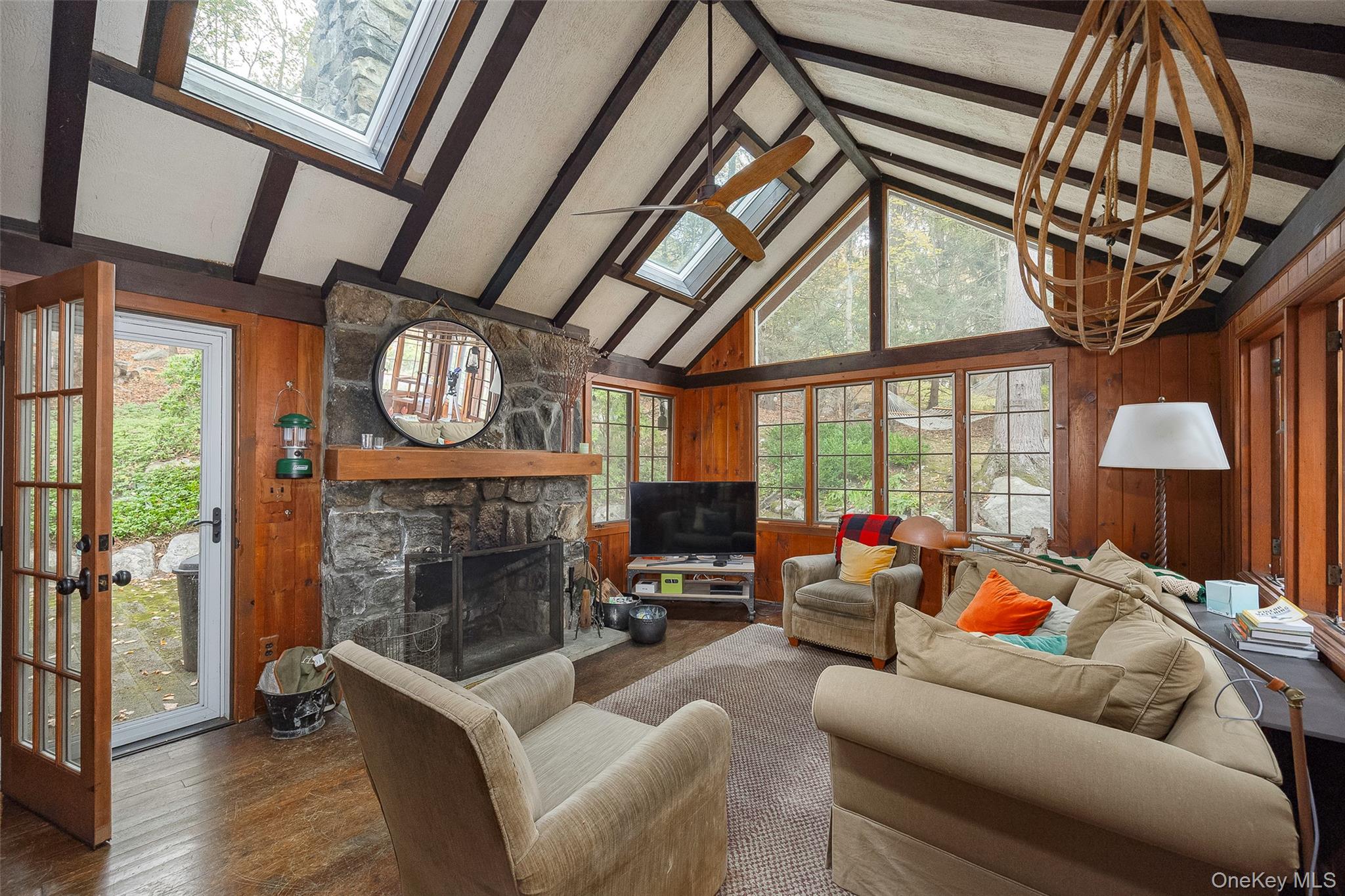 9 Barrett Circle Court, Carmel, NY 10512