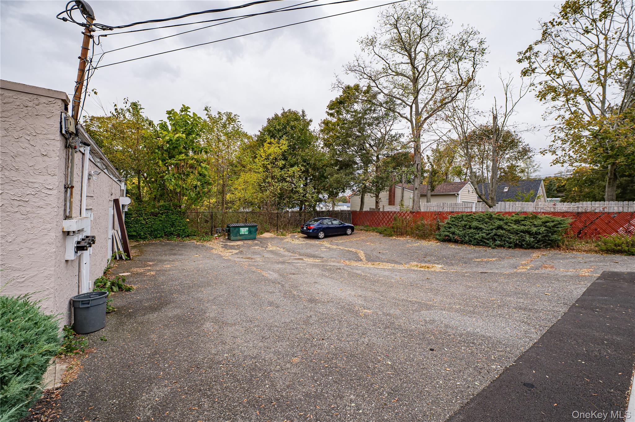 19 Granny Road, Farmingville, NY 11738