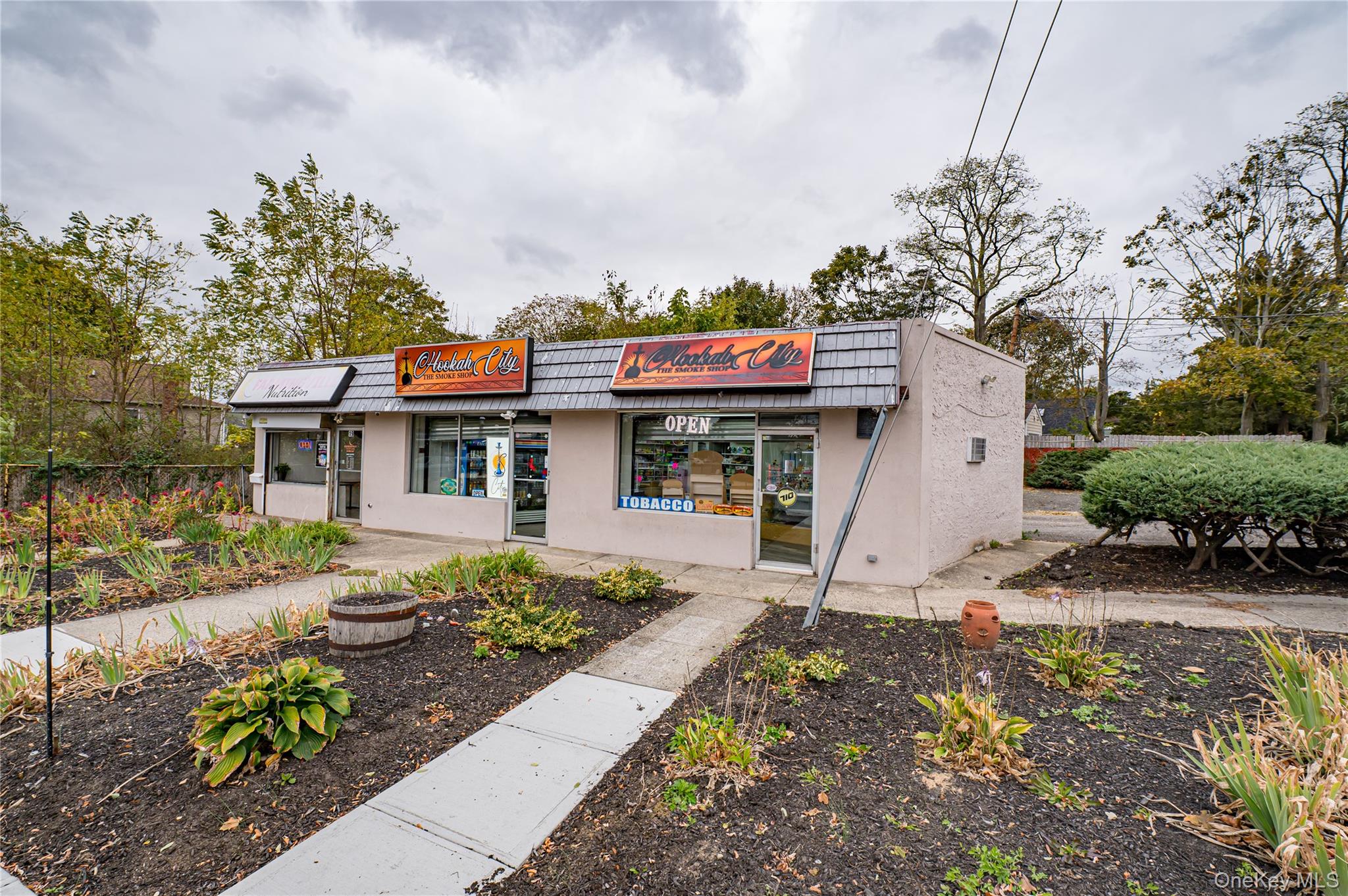 19 Granny Road, Farmingville, NY 11738