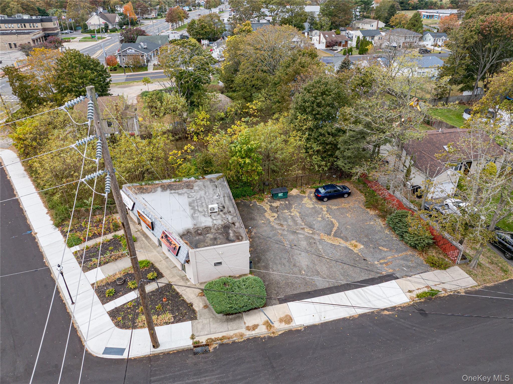 19 Granny Road, Farmingville, NY 11738