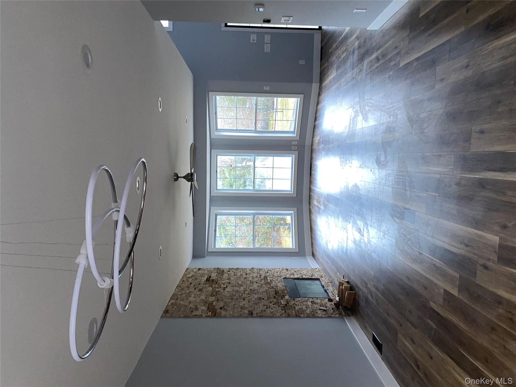 44 Roslyn Ridge Road, White Lake, NY 12762