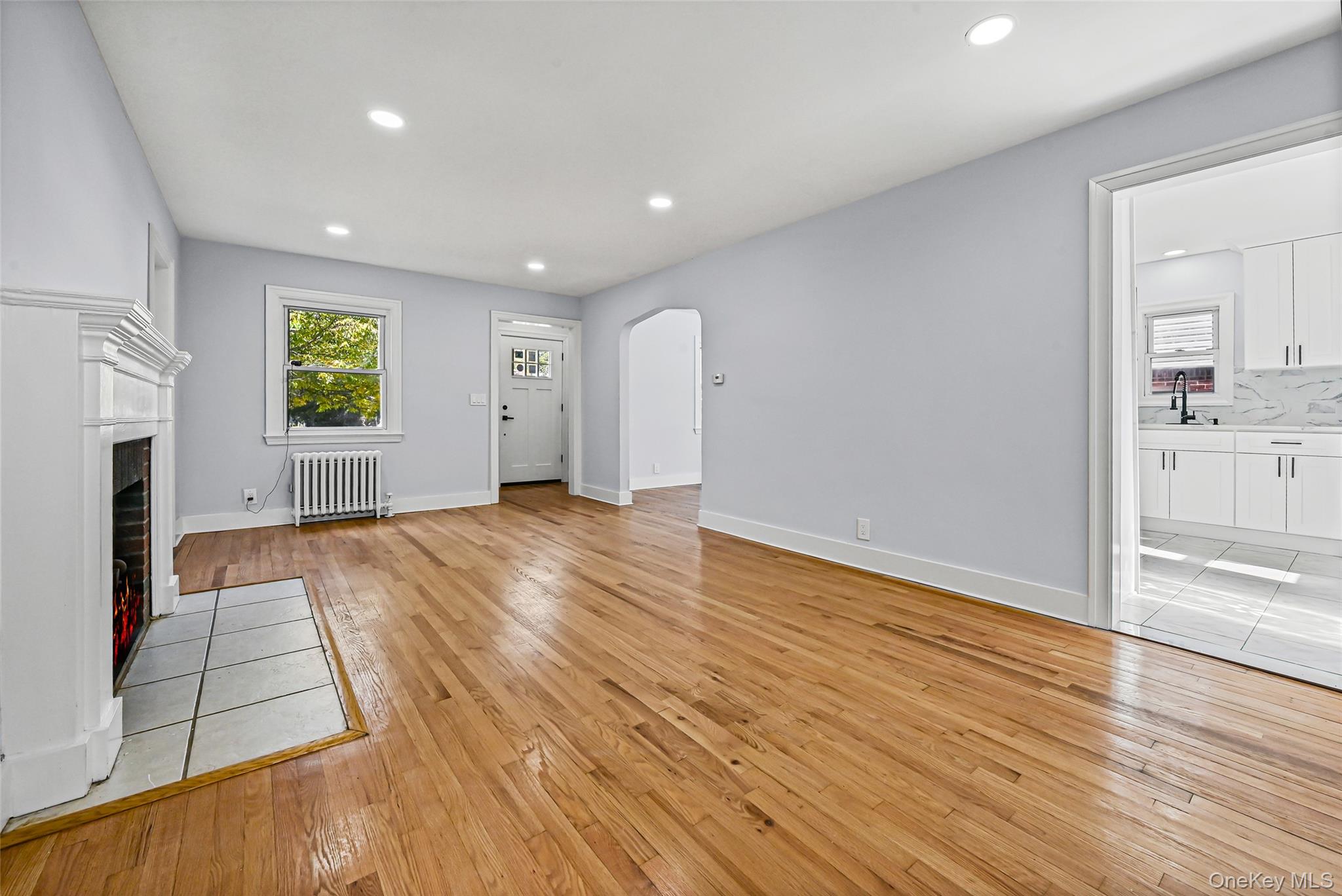 72 Woodside Avenue, Freeport, NY 11520