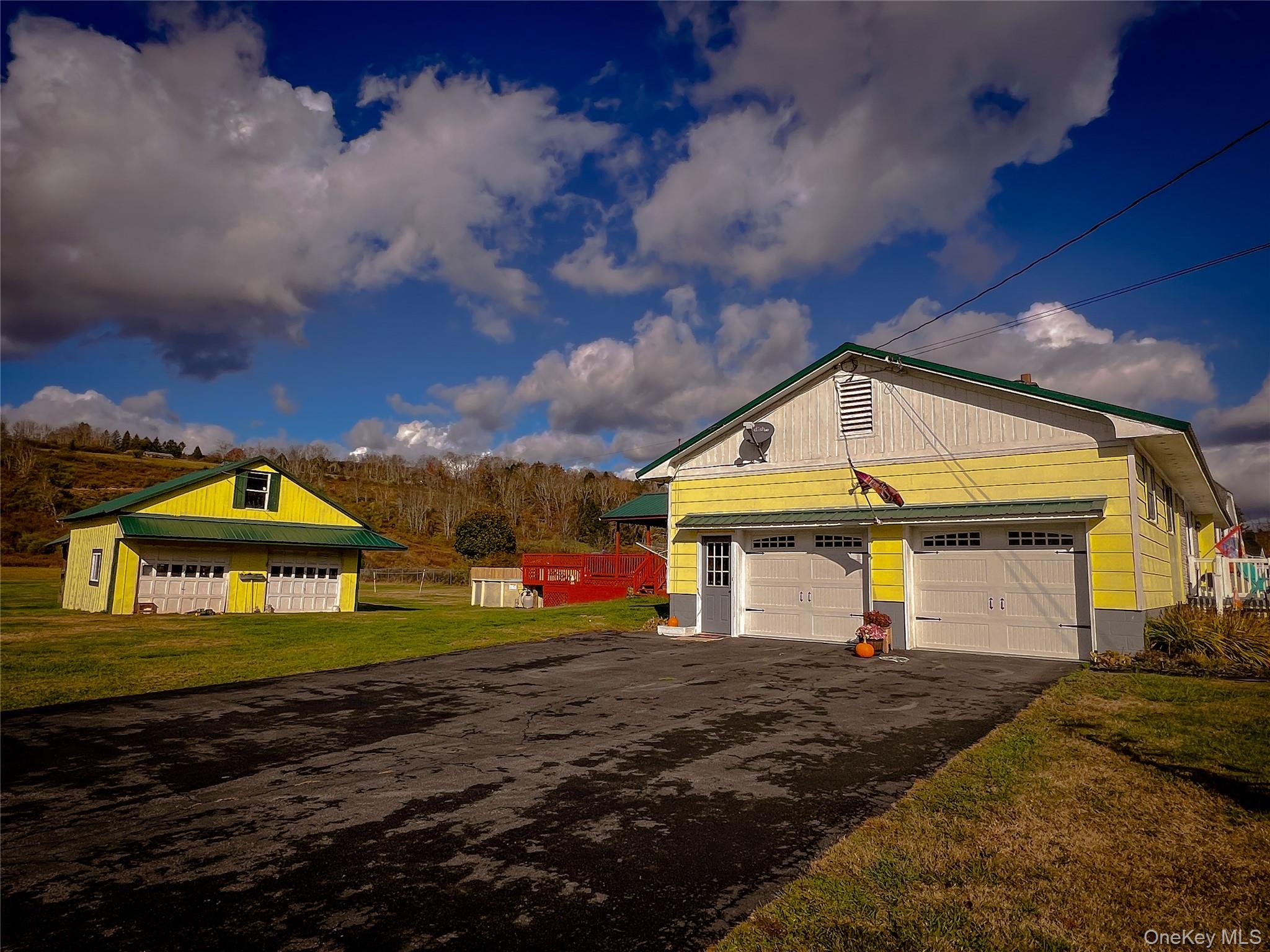 5076 State Route 52, Jeffersonville, NY 12748