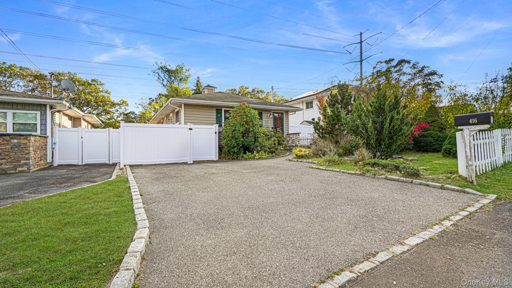 416 Fir Grove Road, Lake Ronkonkoma, NY 11779