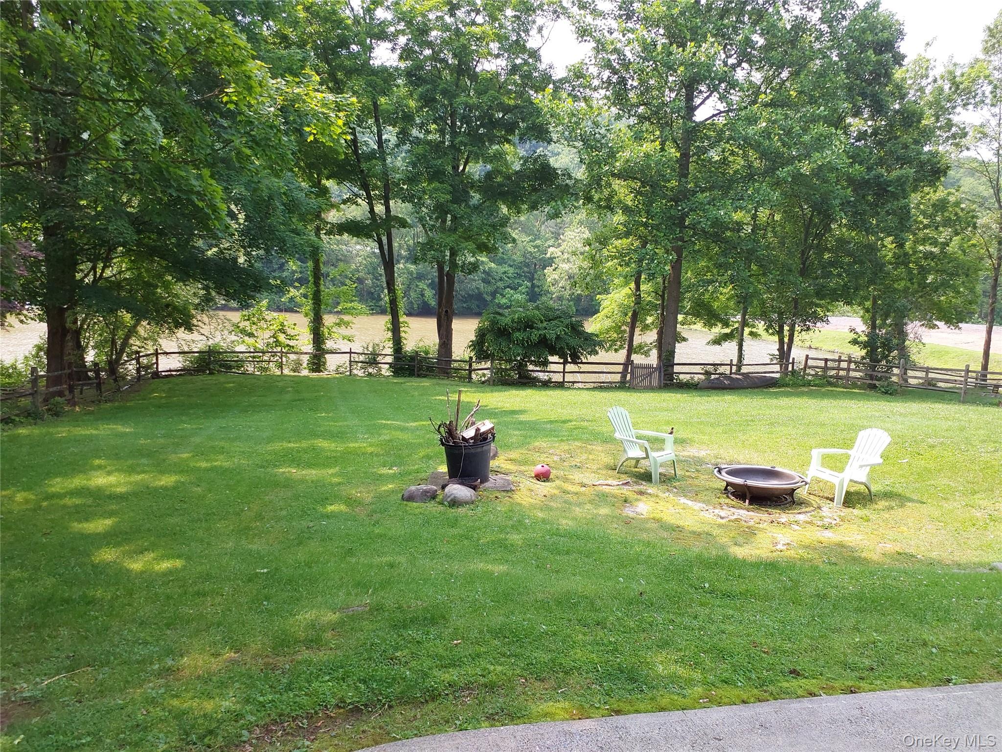 5 Tappan Drive, Monroe, NY 10950