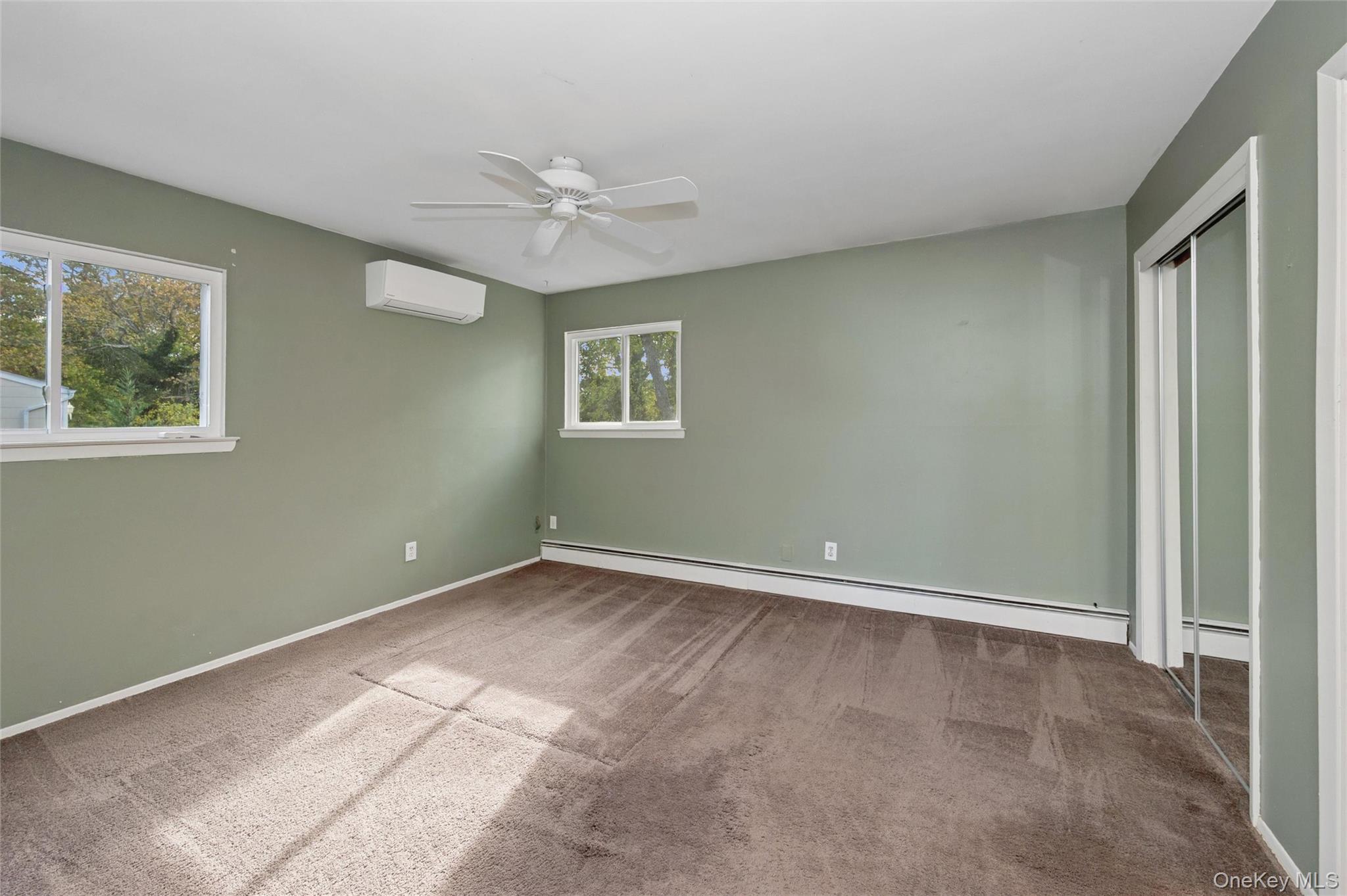 80 Andrew Avenue, Islip Terrace, NY 11752