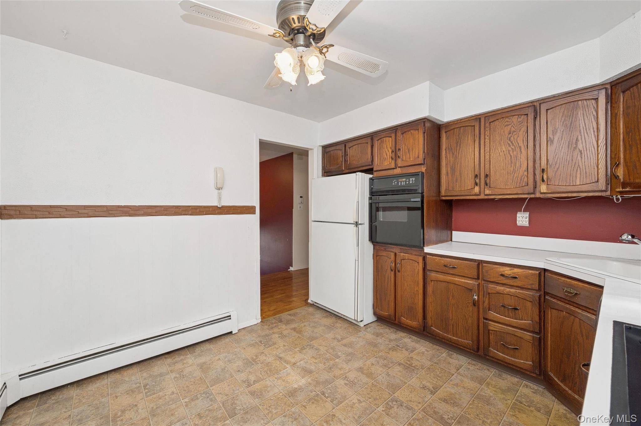 80 Andrew Avenue, Islip Terrace, NY 11752