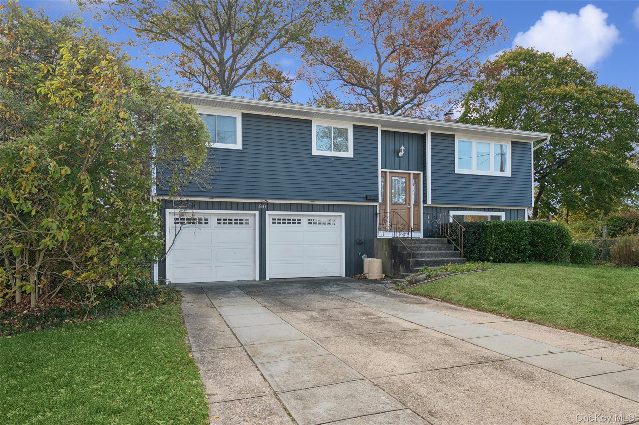 80 Andrew Avenue, Islip Terrace, NY 11752