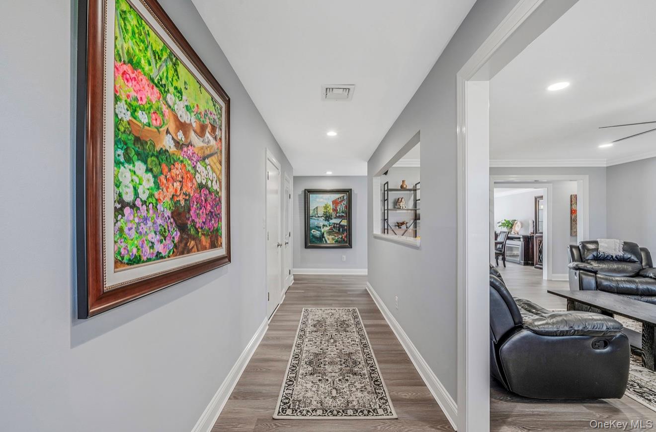 25 Harbor Court, Copiague, NY 11726