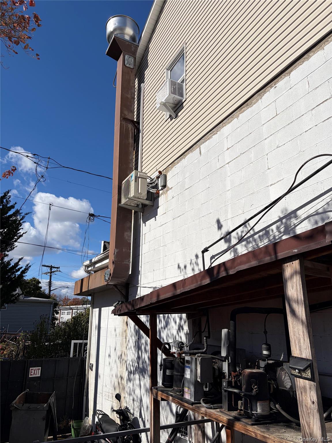 3136 Miles Avenue, Flushing, NY 11354