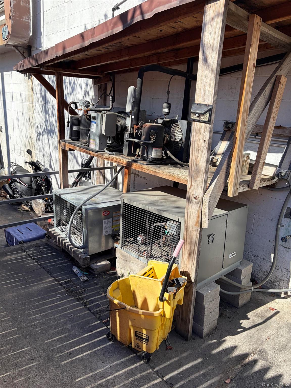 3136 Miles Avenue, Flushing, NY 11354