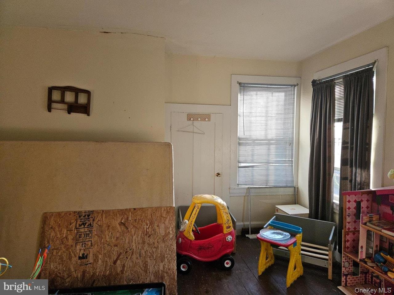 87-89 W Broadway, Other, NJ 08079