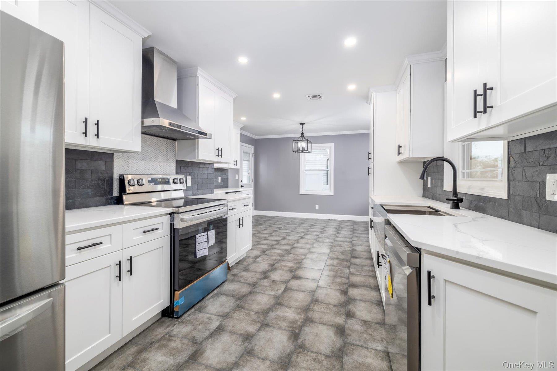 38 Heather Lane, Levittown, NY 11756