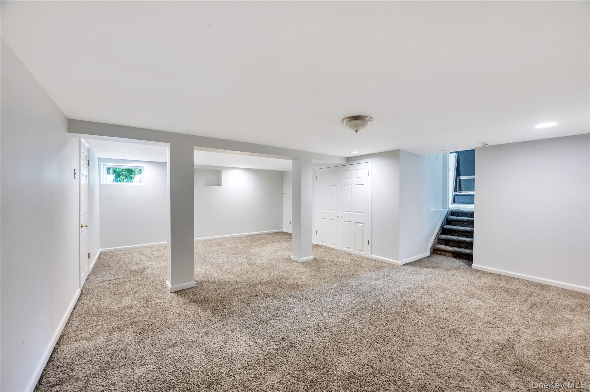 61 Riviera Drive S, Massapequa, NY 11758