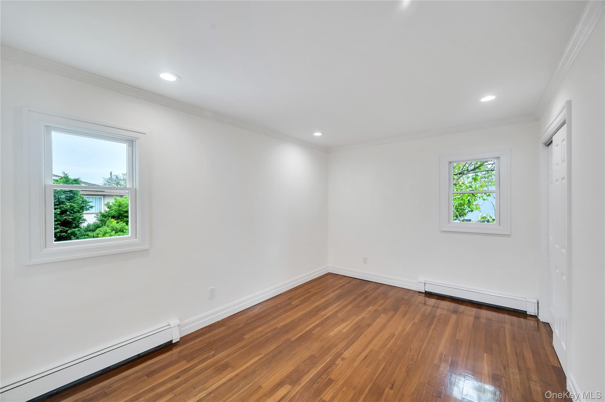 61 Riviera Drive S, Massapequa, NY 11758