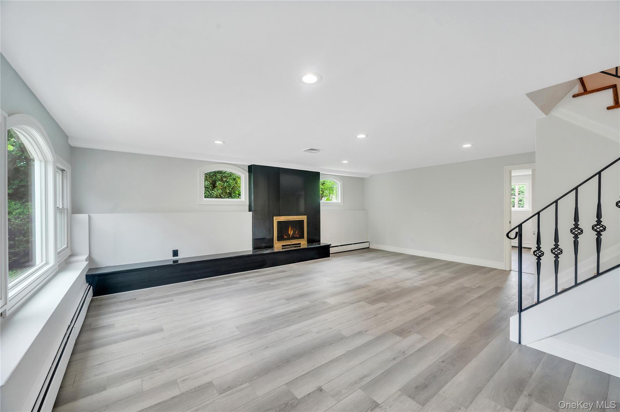 61 Riviera Drive S, Massapequa, NY 11758