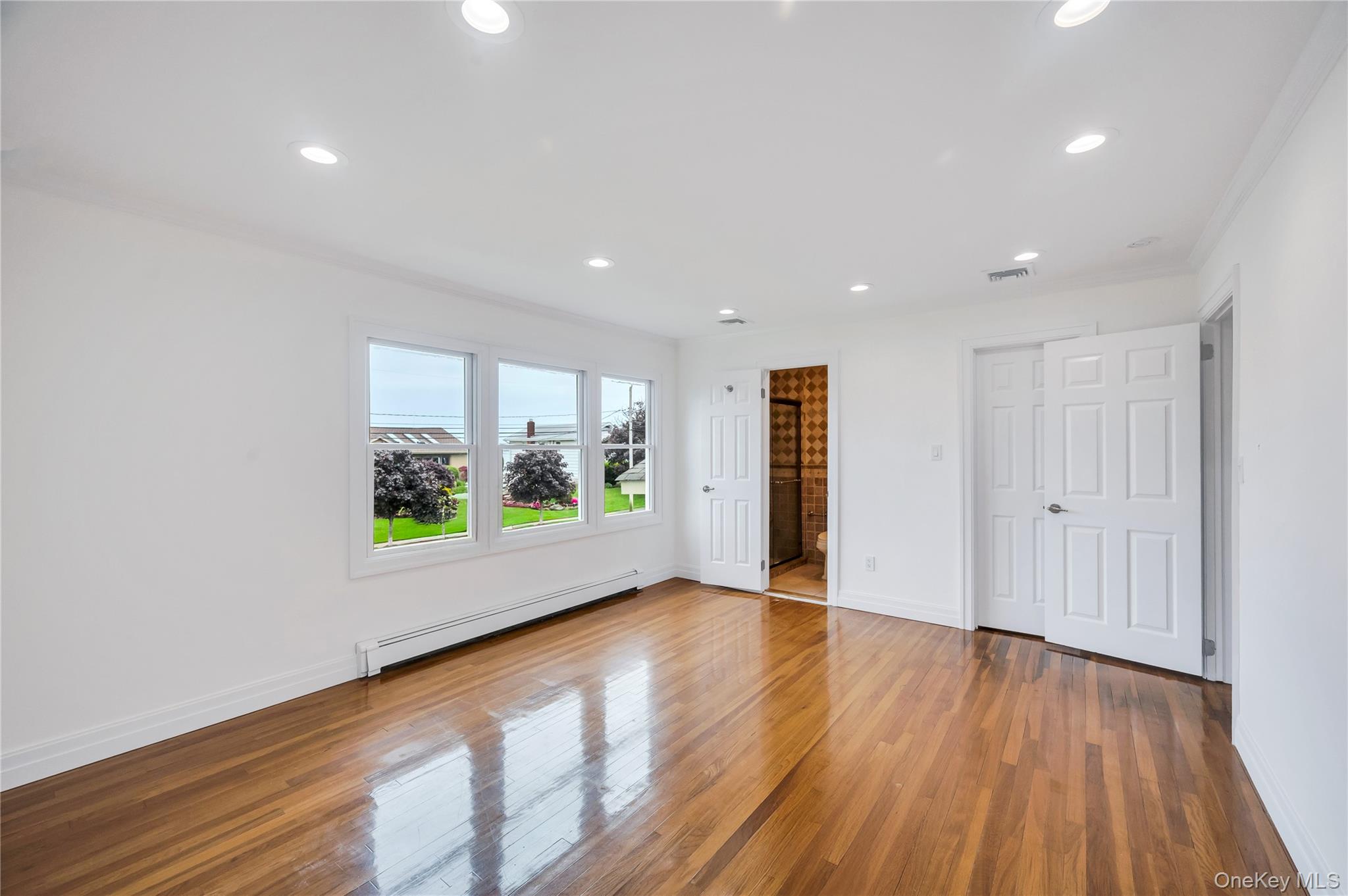 61 Riviera Drive S, Massapequa, NY 11758