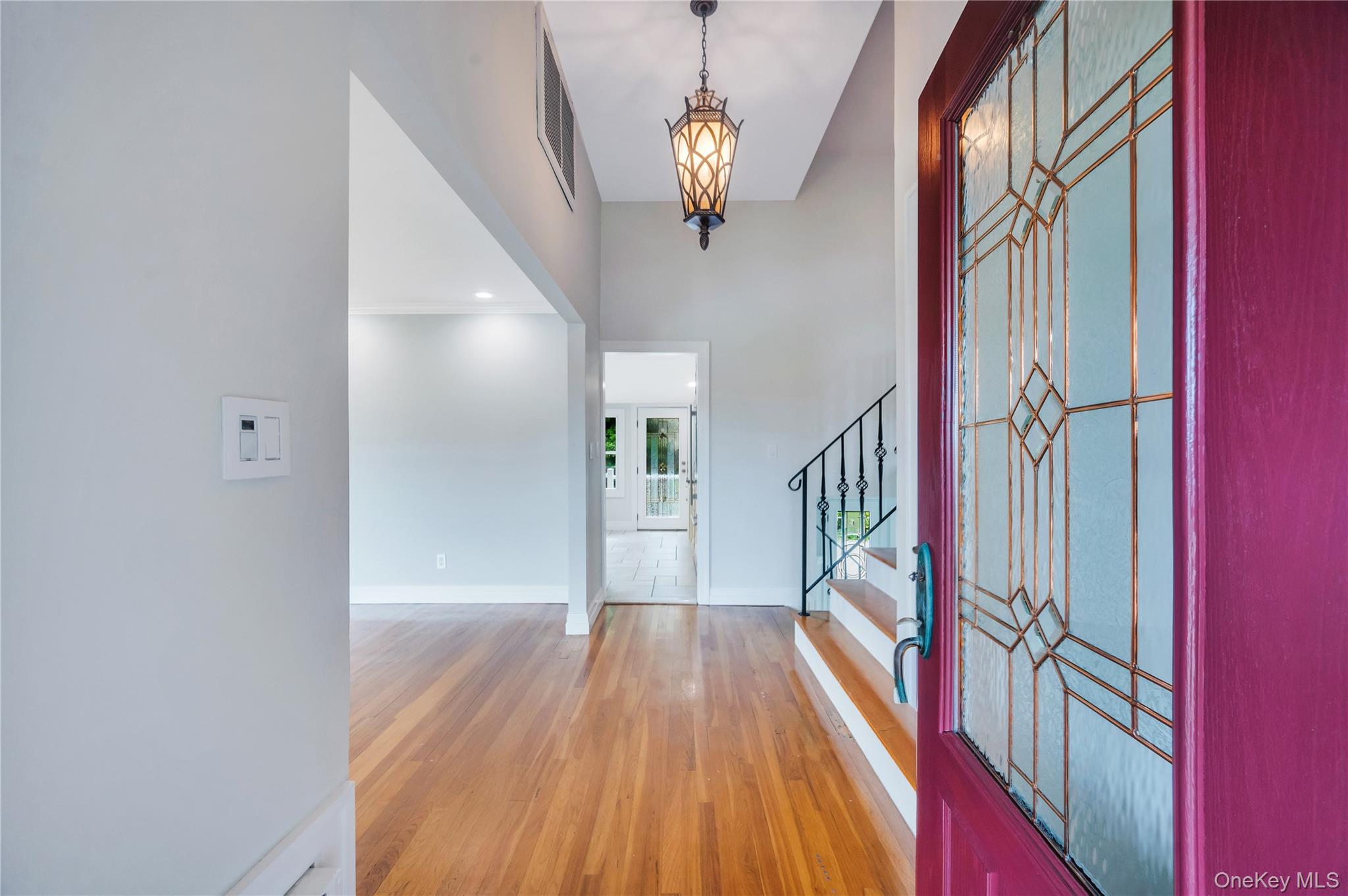 61 Riviera Drive S, Massapequa, NY 11758