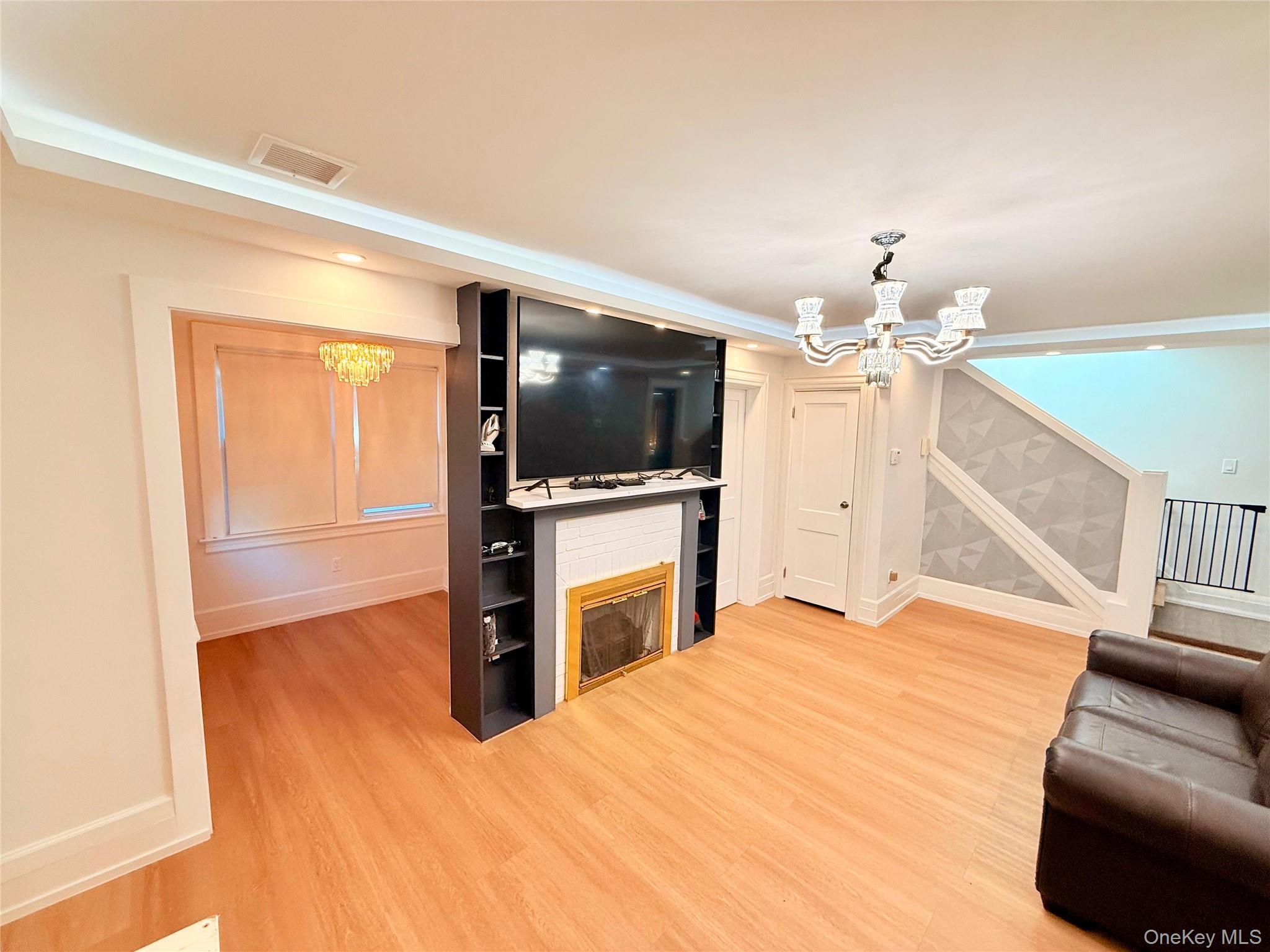 14 Parsons Drive, Hempstead, NY 11550