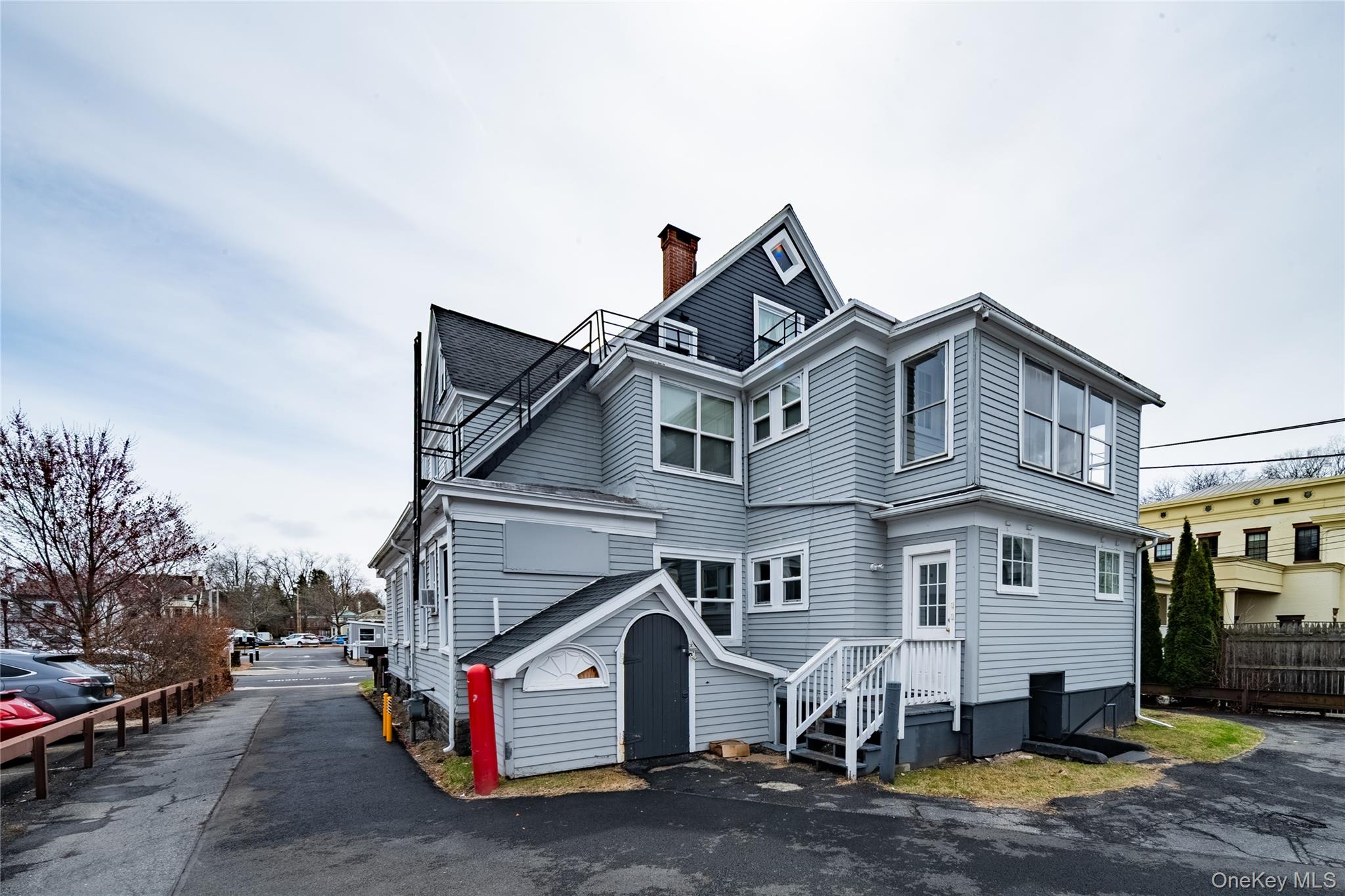 21 Main Street, Kingston, NY 12401