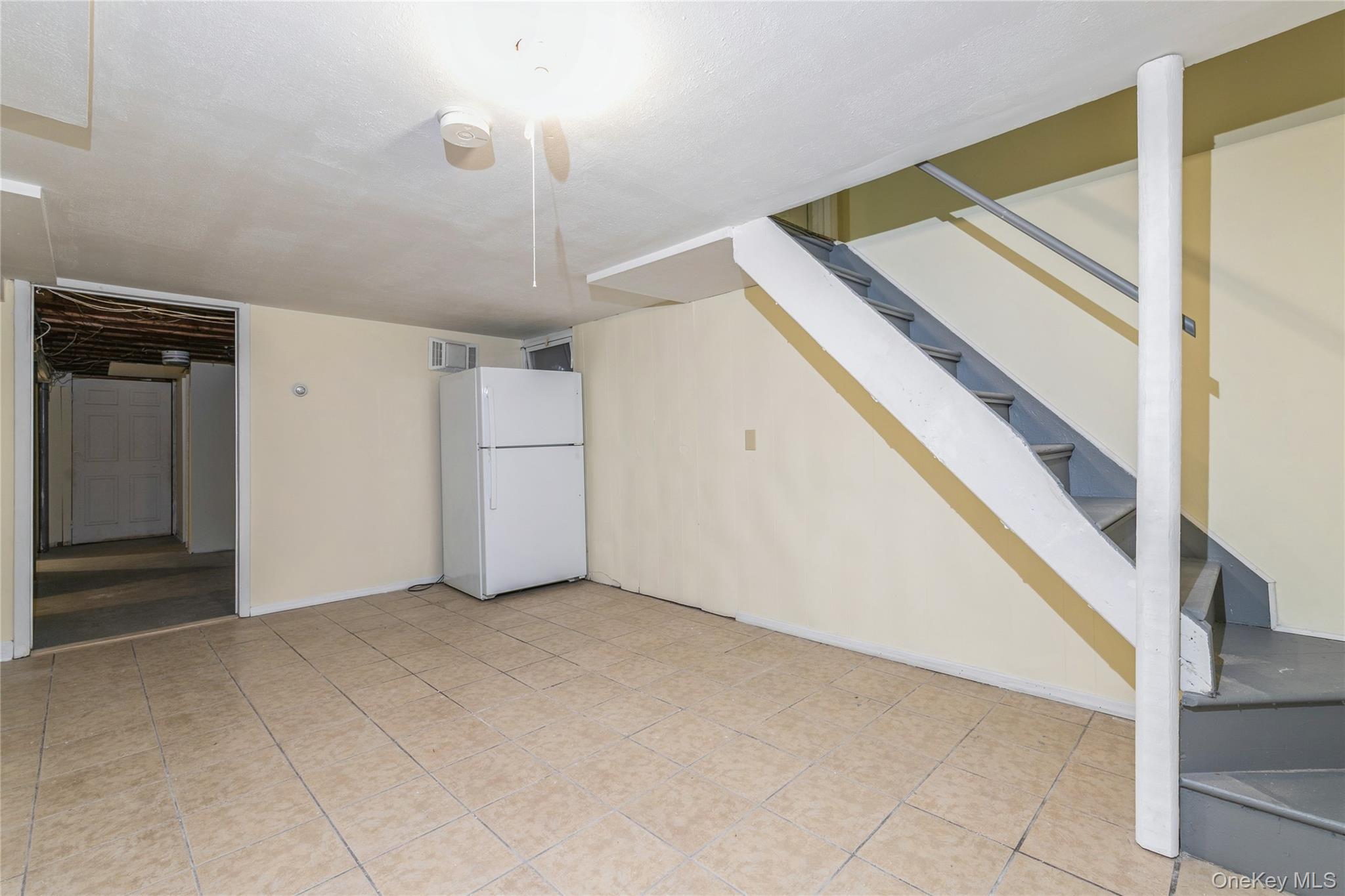 86 Stuyvesant Avenue, Mastic, NY 11950