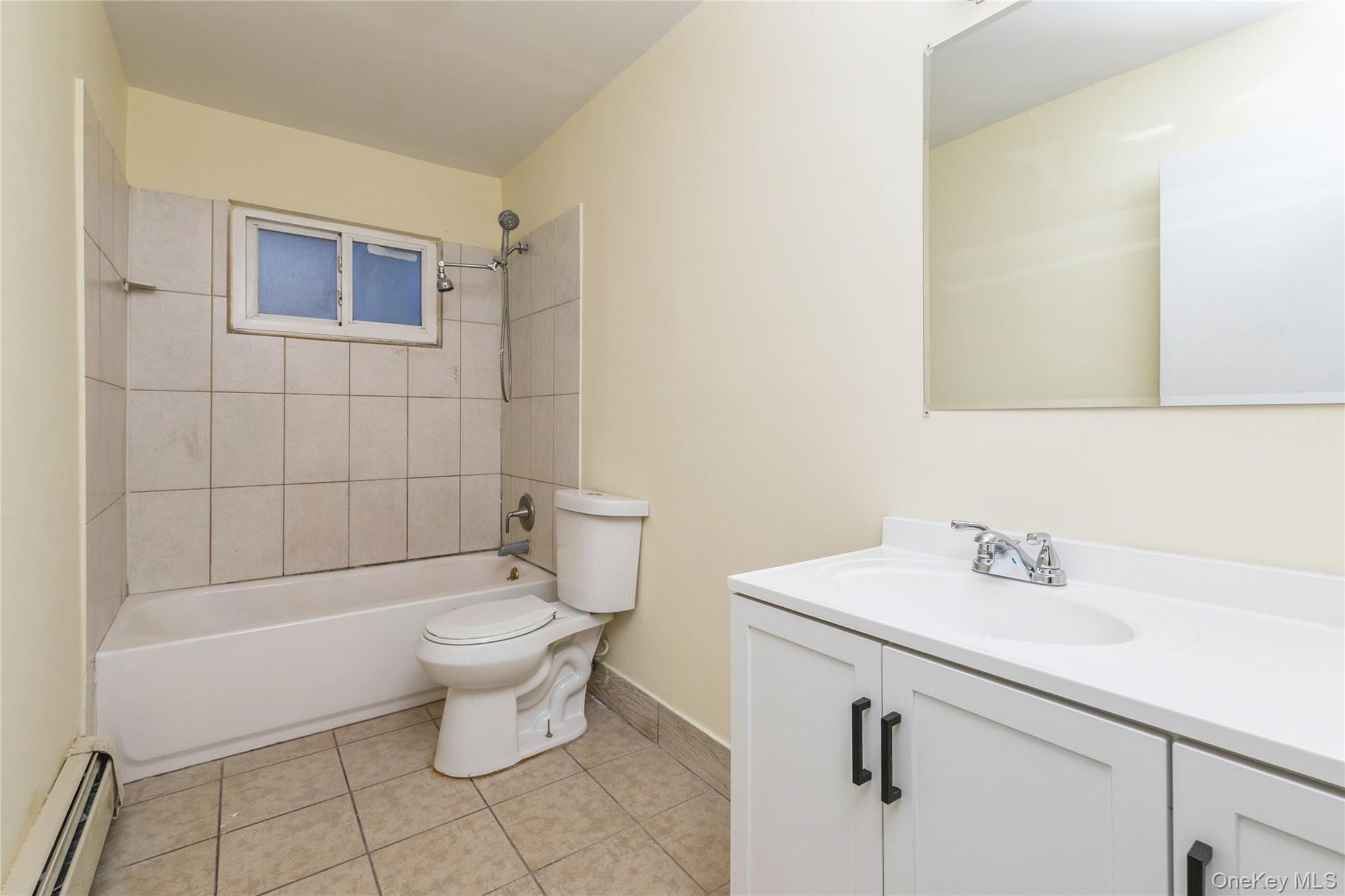 86 Stuyvesant Avenue, Mastic, NY 11950