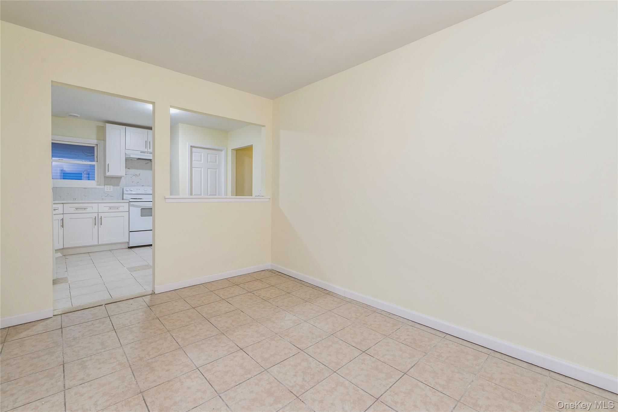 86 Stuyvesant Avenue, Mastic, NY 11950