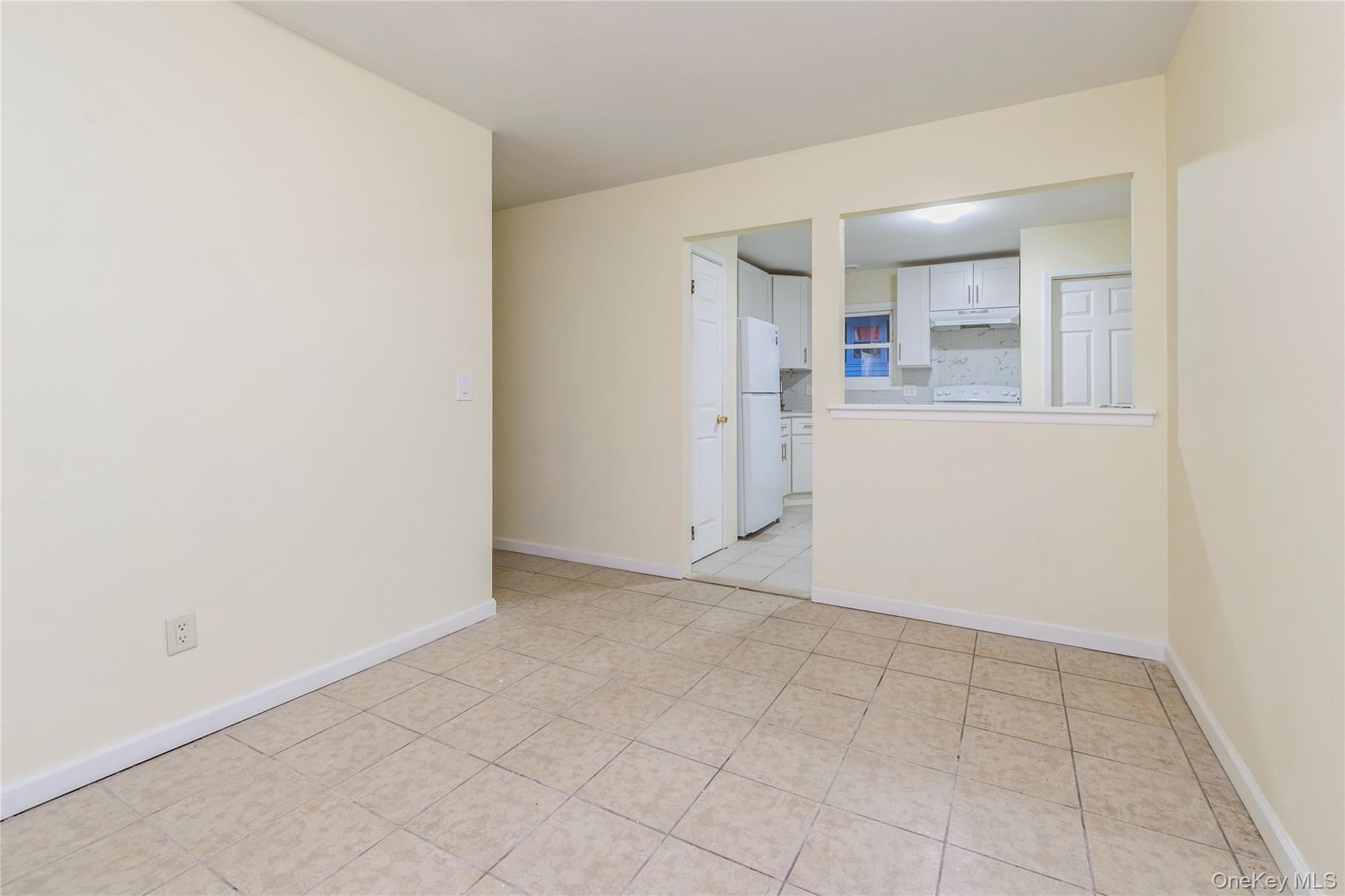 86 Stuyvesant Avenue, Mastic, NY 11950