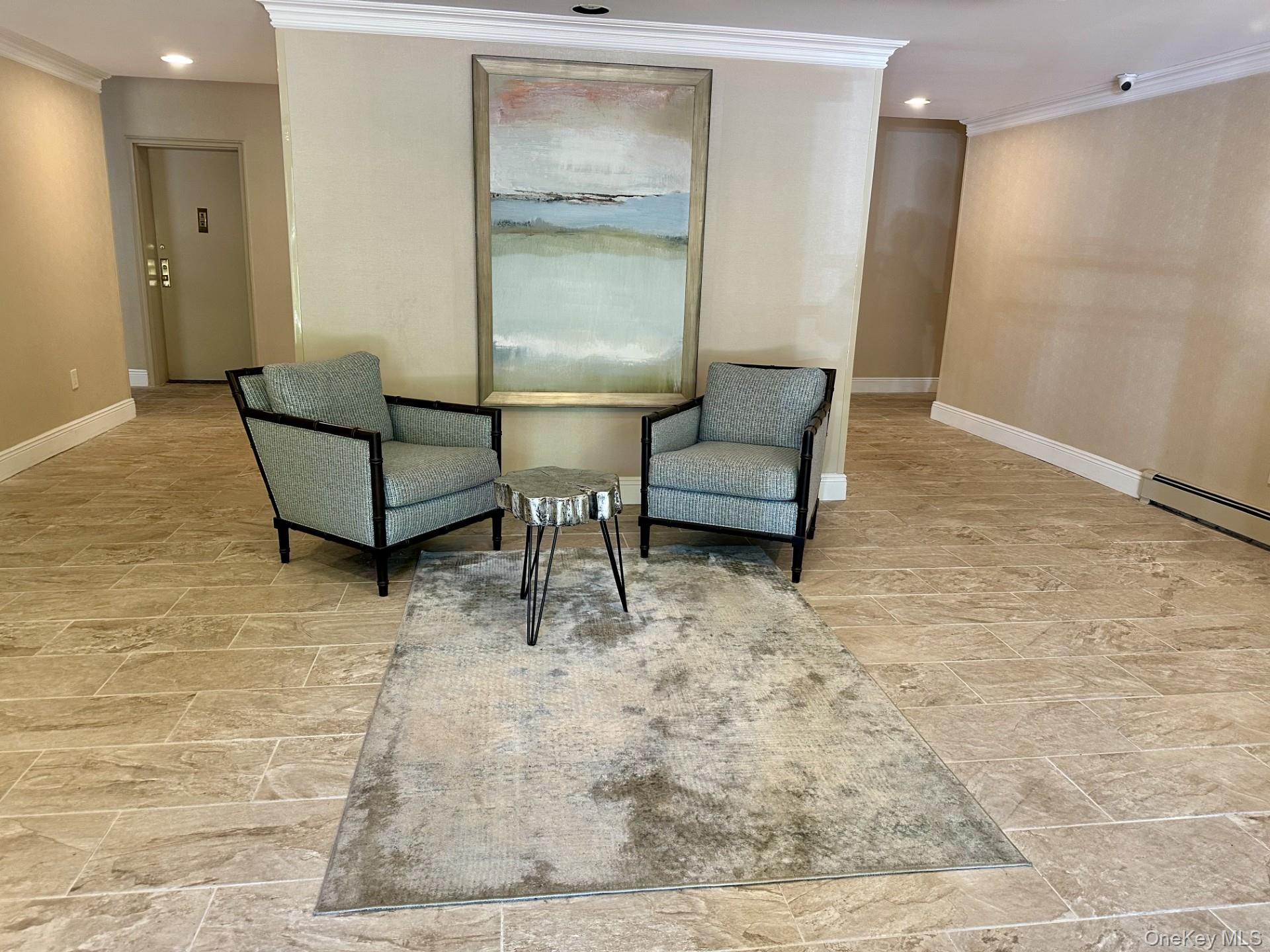 11 Wooleys Lane # 3A, Great Neck, NY 11021