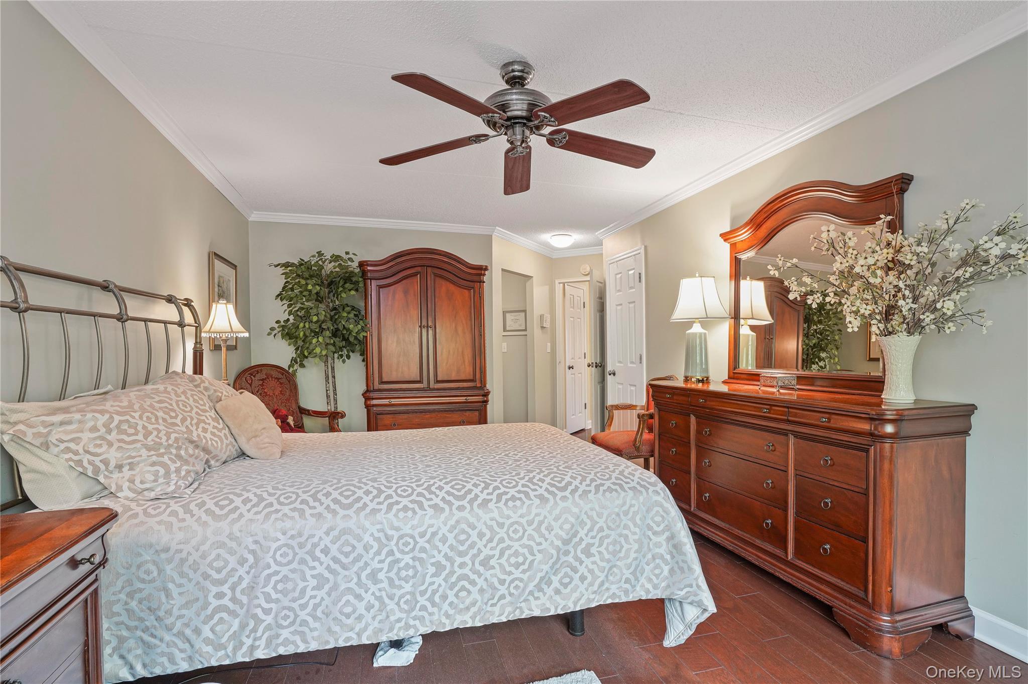 500 High Point Drive # 703, Hartsdale, NY 10530