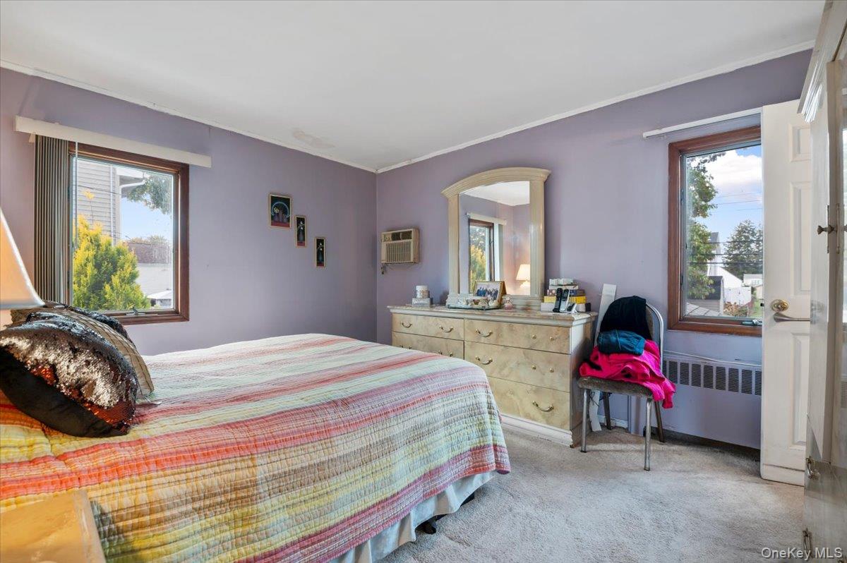 26 Bradford Lane, Bethpage, NY 11714